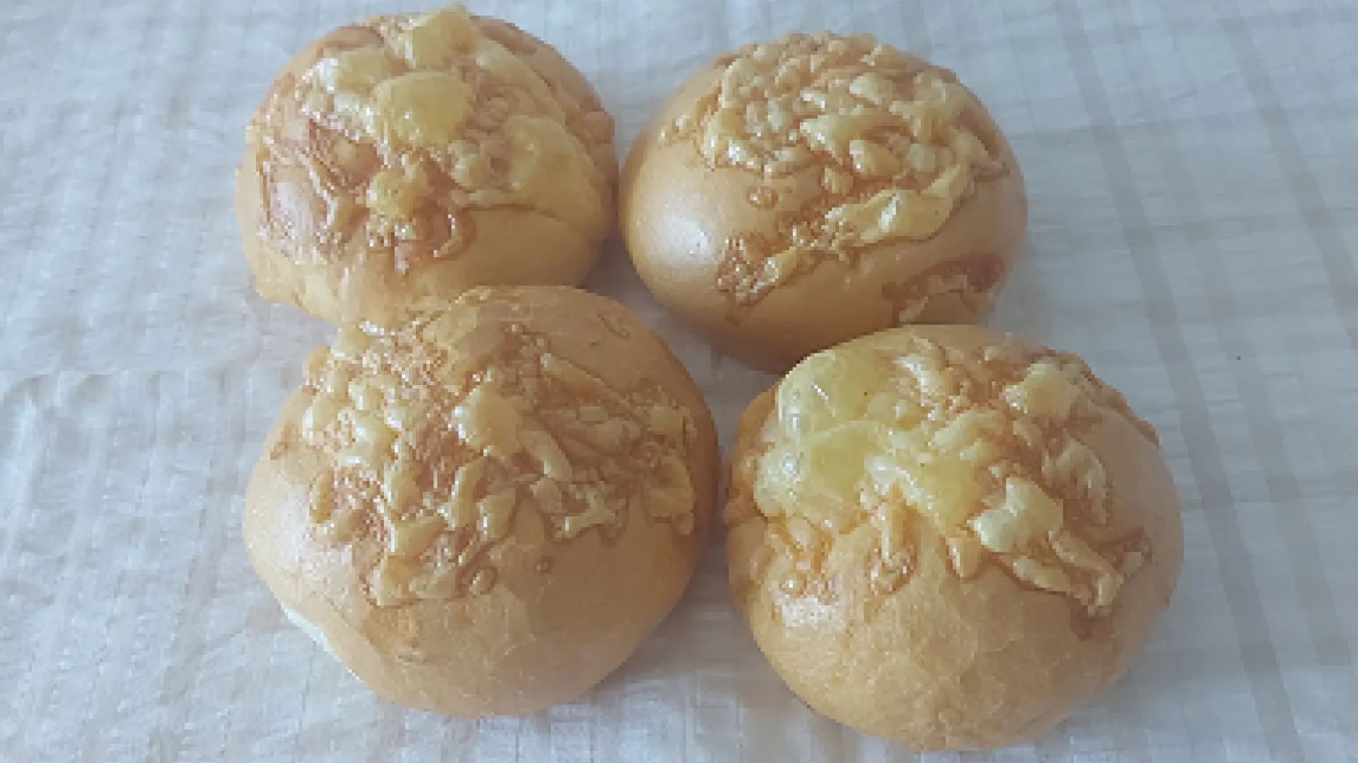 Mini sajtos zsemle 0,027 kg